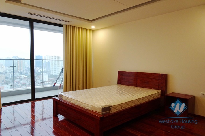 Two bedroom apartment for rent in Vinhome Metropolis, Ba Dinh district, HN